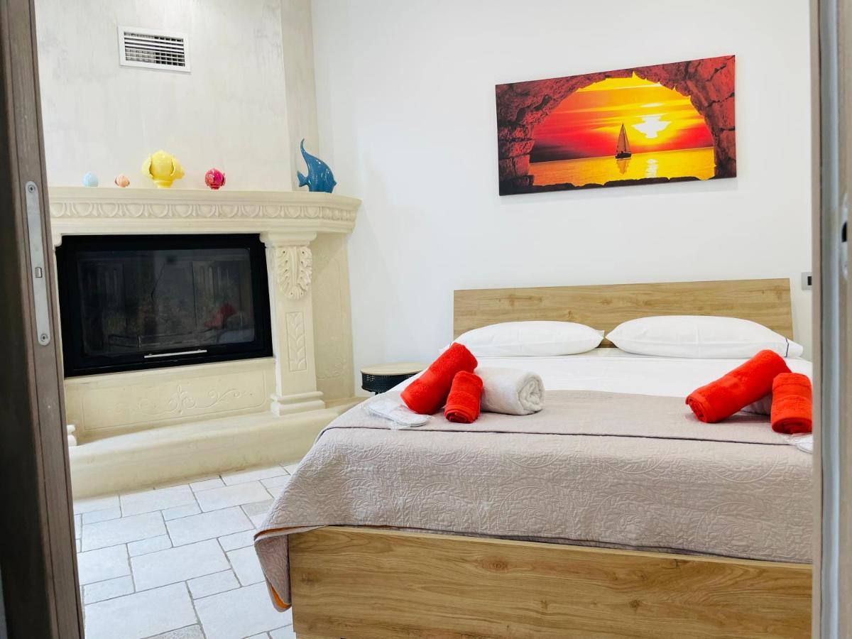 Prima Lux Daire Leverano Dış mekan fotoğraf